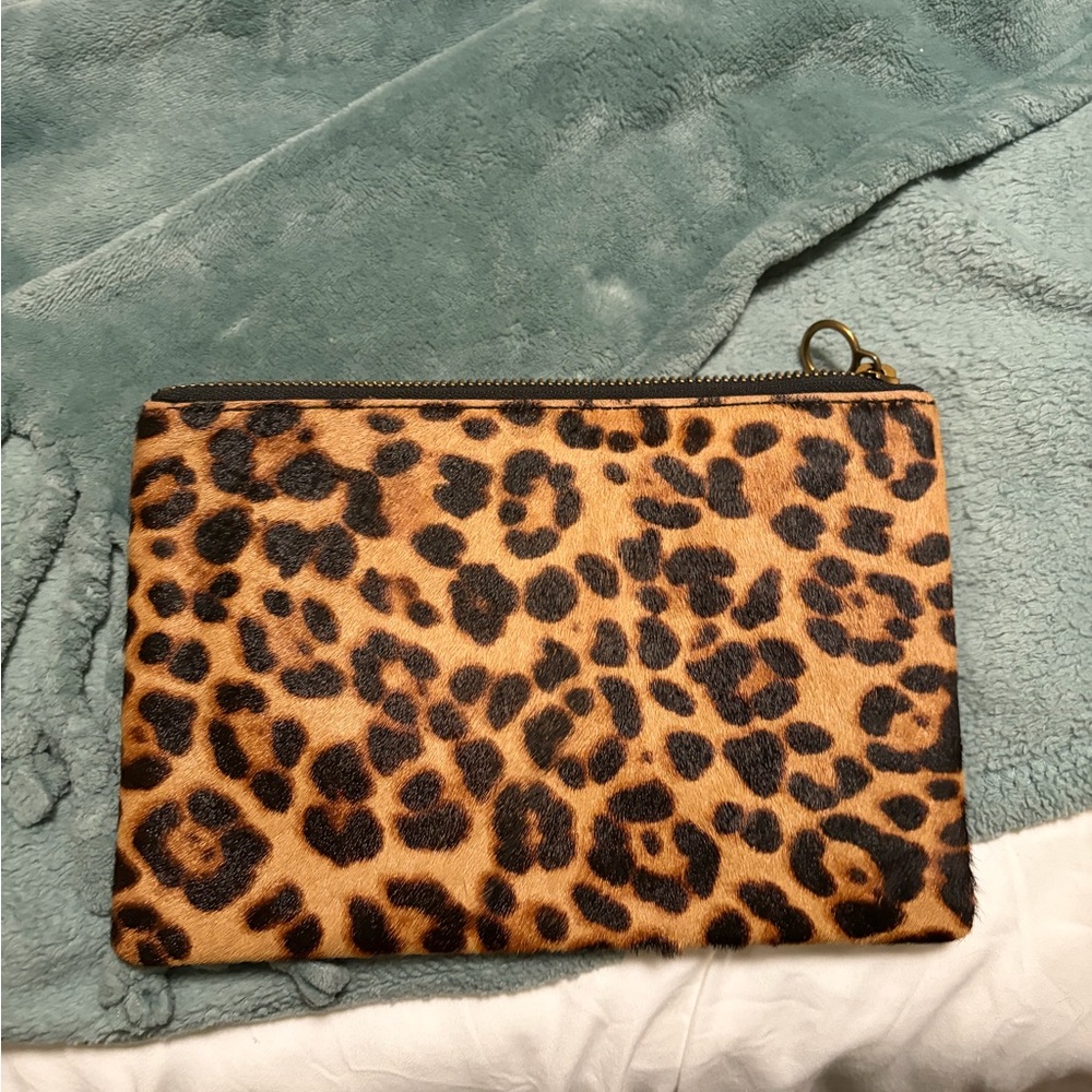Madewell leopard calf hair Zippered Pouch/clutch. NWT - Picture 5 of 5